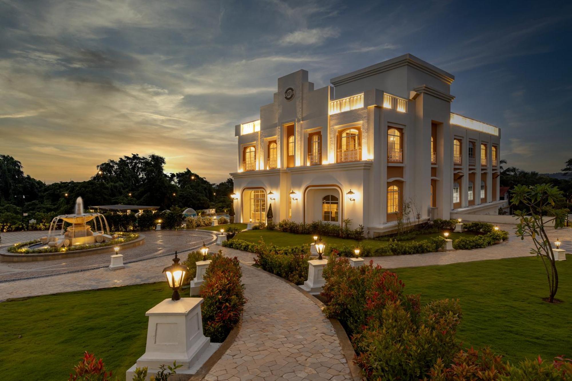Отель Imperial Goa Старый Гоа Экстерьер фото